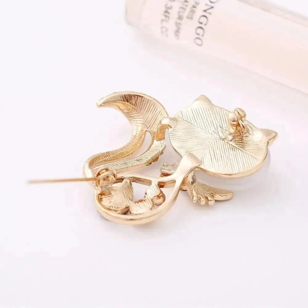 🌟 Fashionable Cute Cat Brooch - Express Your Feline Affection 🌟