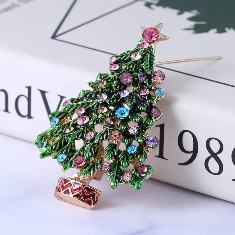 🌟 Meiberry Jewelry Christmas Tree Brooch - Elegance in Festive Sparkles 🌟