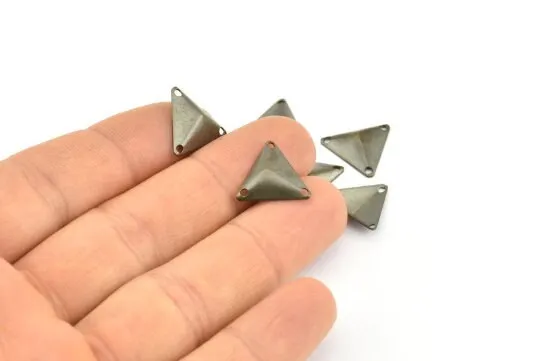 Antique Brass Pyramid, 150 Antique Brass Triangle Cambered Pyramids With 3 Holes, Findings, Bead Caps, Tags (14mm) K098