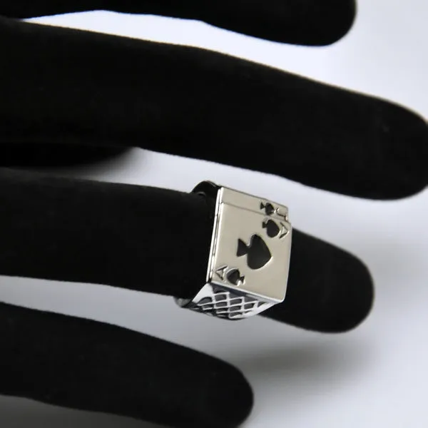 Classy Chunky Ring