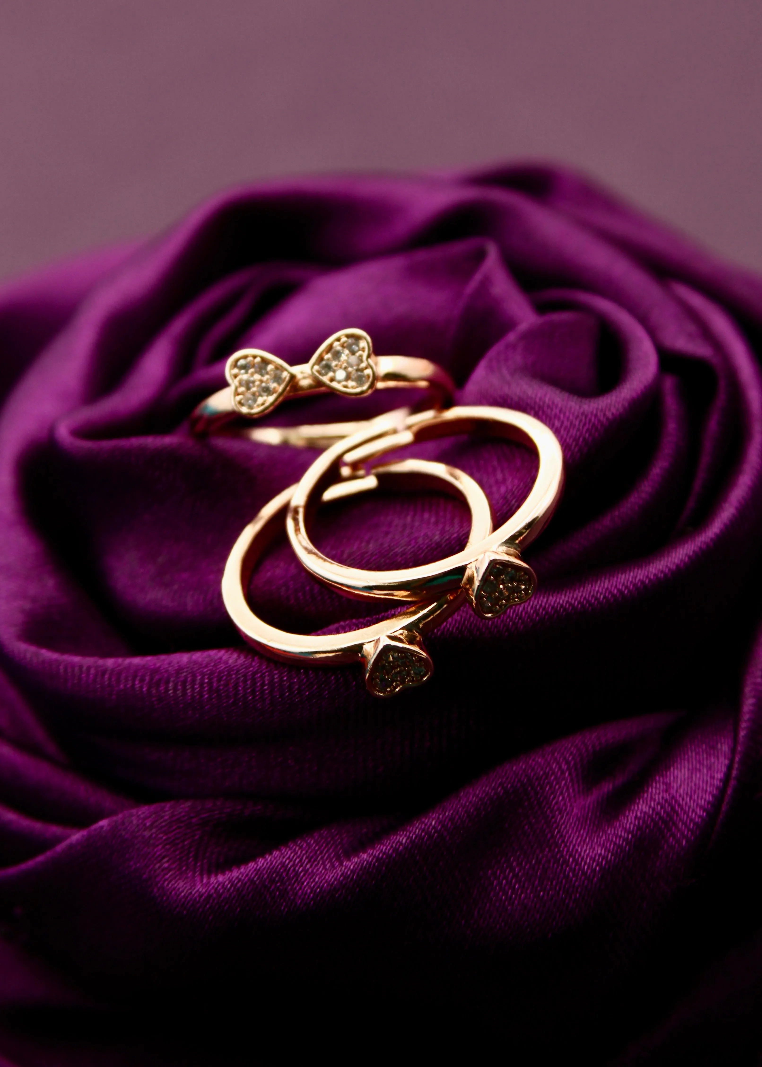 CLASSY FLORET FINGER RING