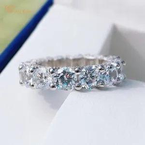 Classy Oval Cut Moissanite Diamonds Luxury Ring