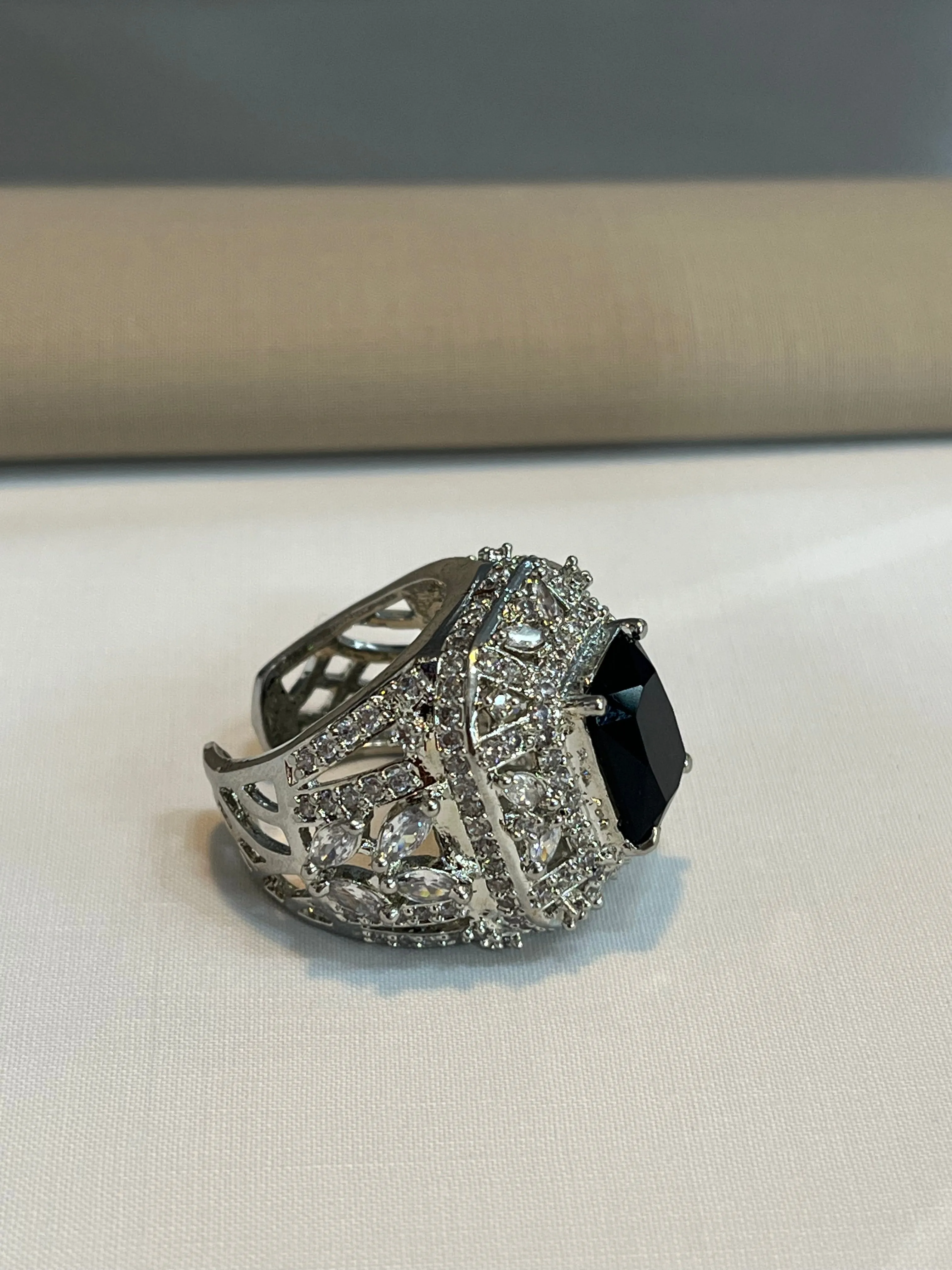 Classy Style Big Centred Stone Ring (Adjustable)