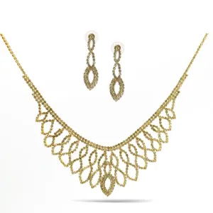 GOLD CRYSTAL CHOKER NECKLACE AND EARRINGS SET #SQ6027G (AF5/TF3)