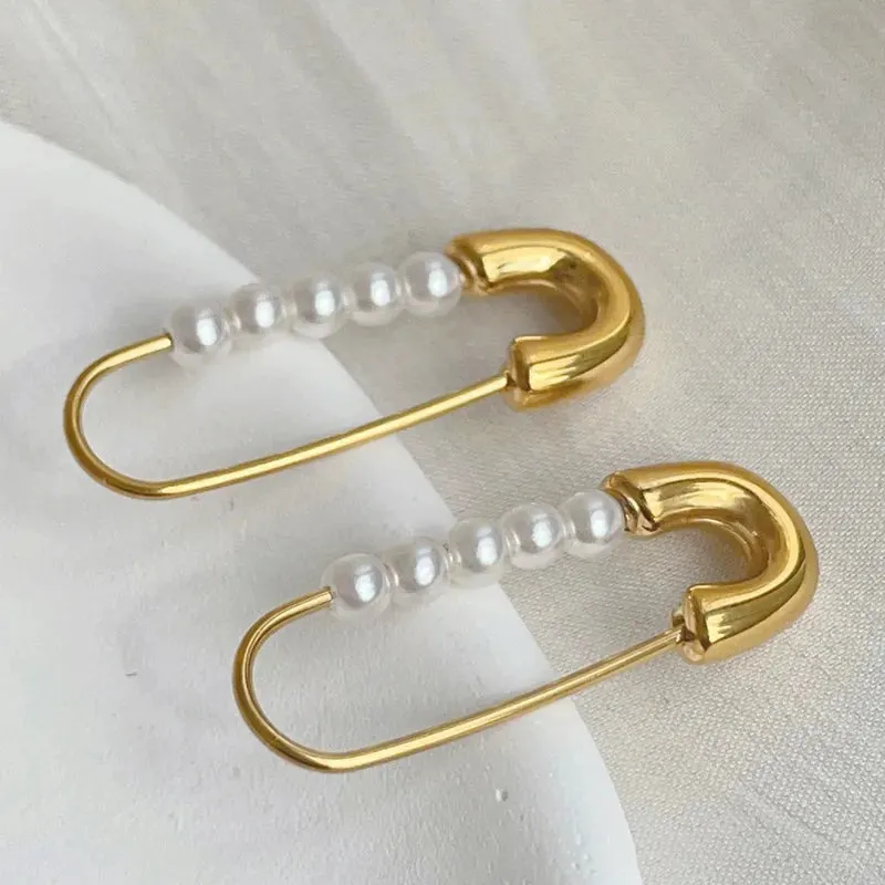 Gold Pearl Dangling Earrings