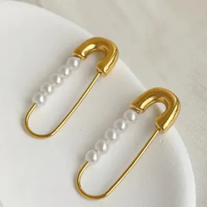 Gold Pearl Dangling Earrings