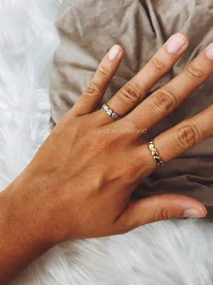 HEART RING