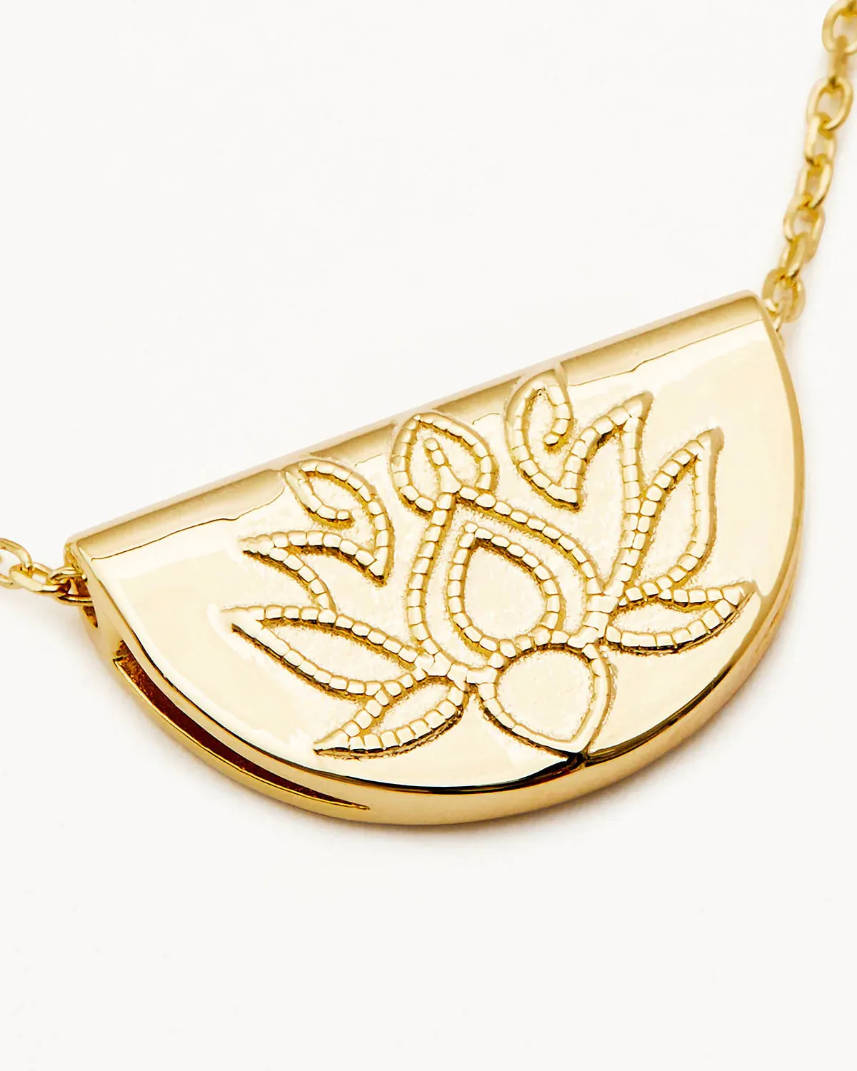 LOTUS SHORT NECKLACE - 18KT VERMEIL GOLD