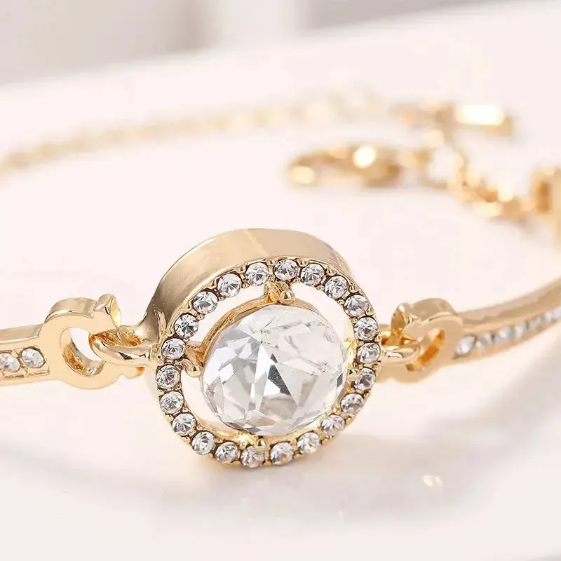 LOVCIA Radiant Heart of the Ocean Bracelet for Women - Sparkling Zircon Crystal Elegance