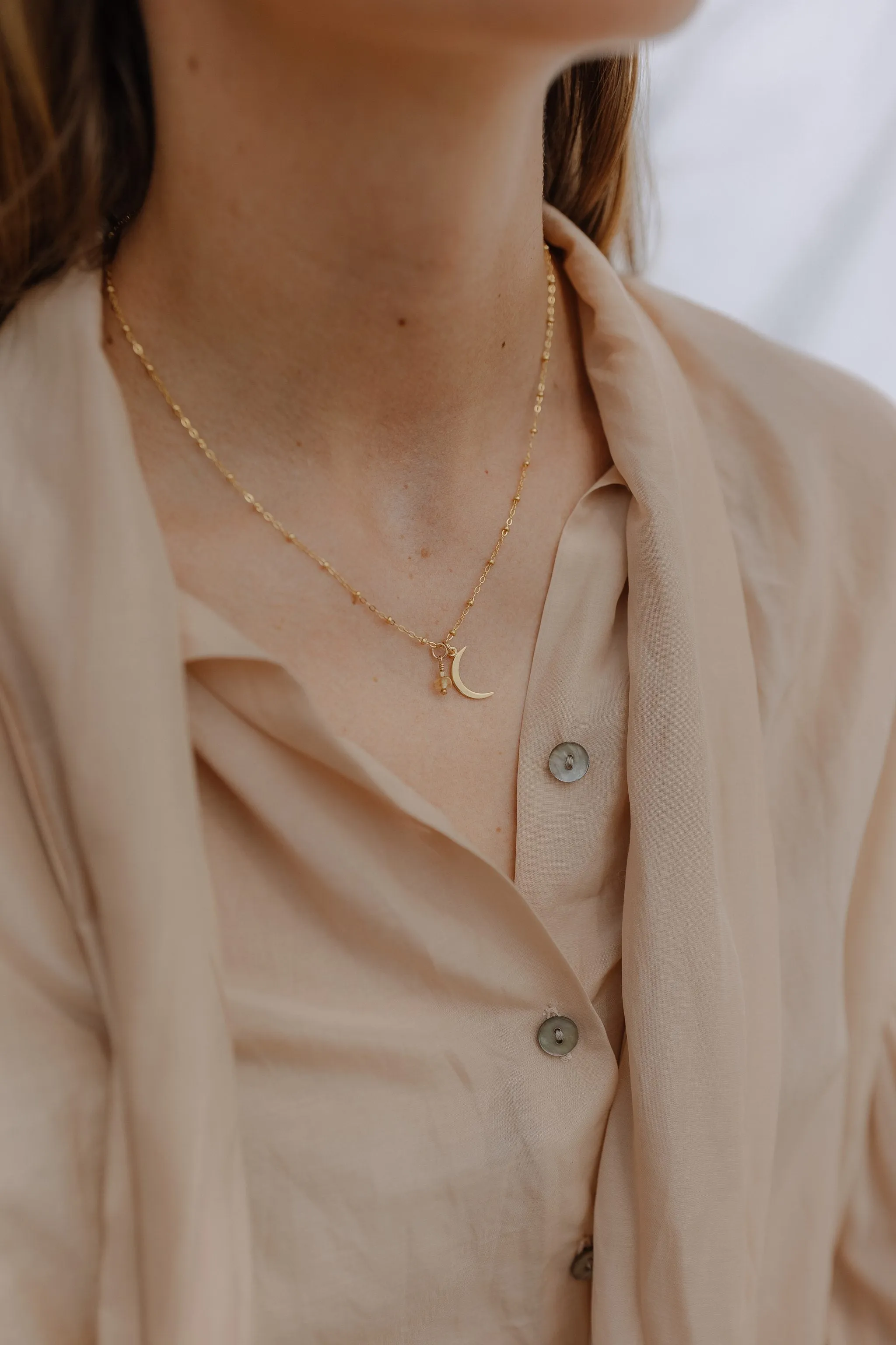 MIDNIGHT NECKLACE