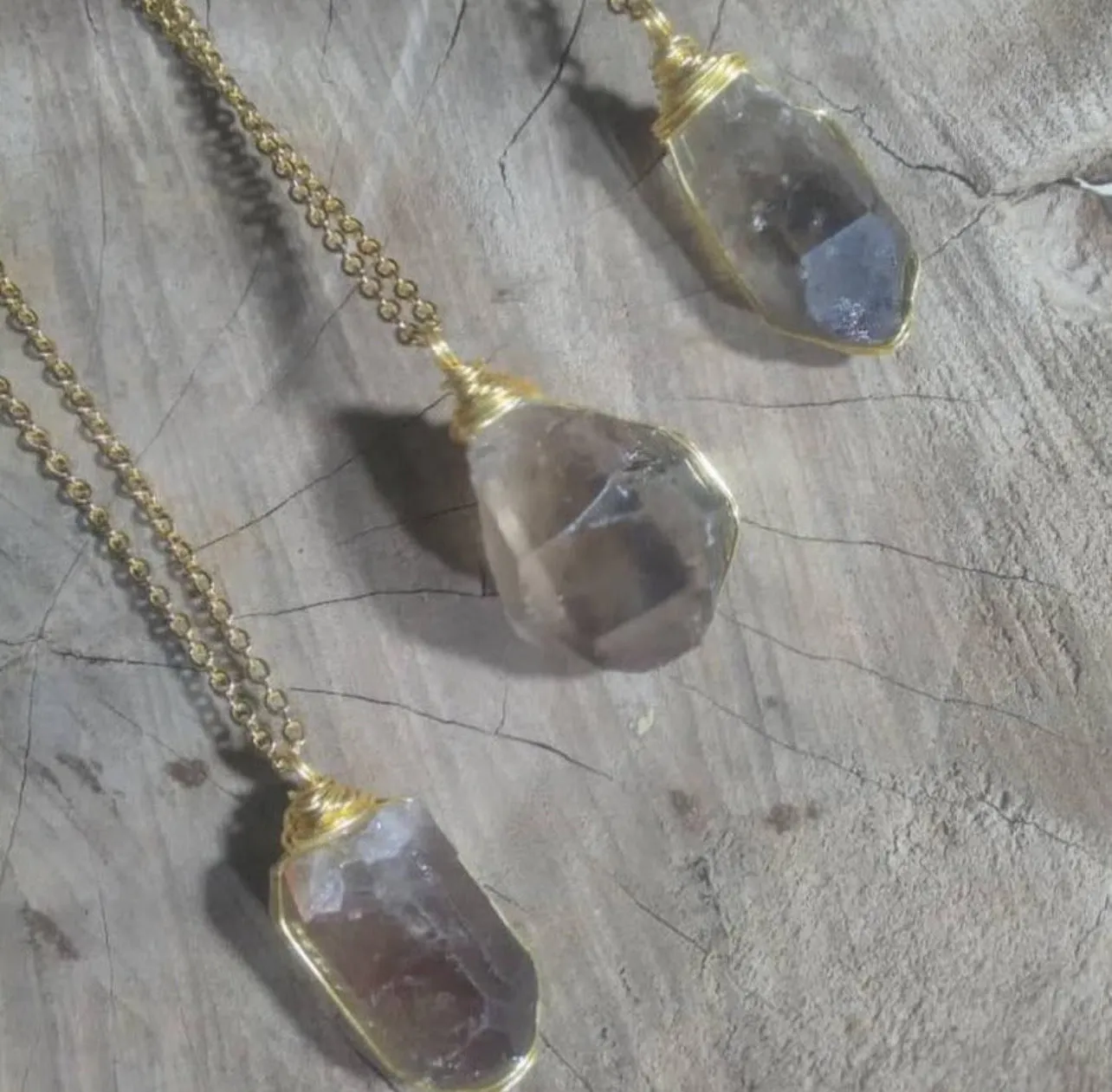 Necklace Cage Natural Stones