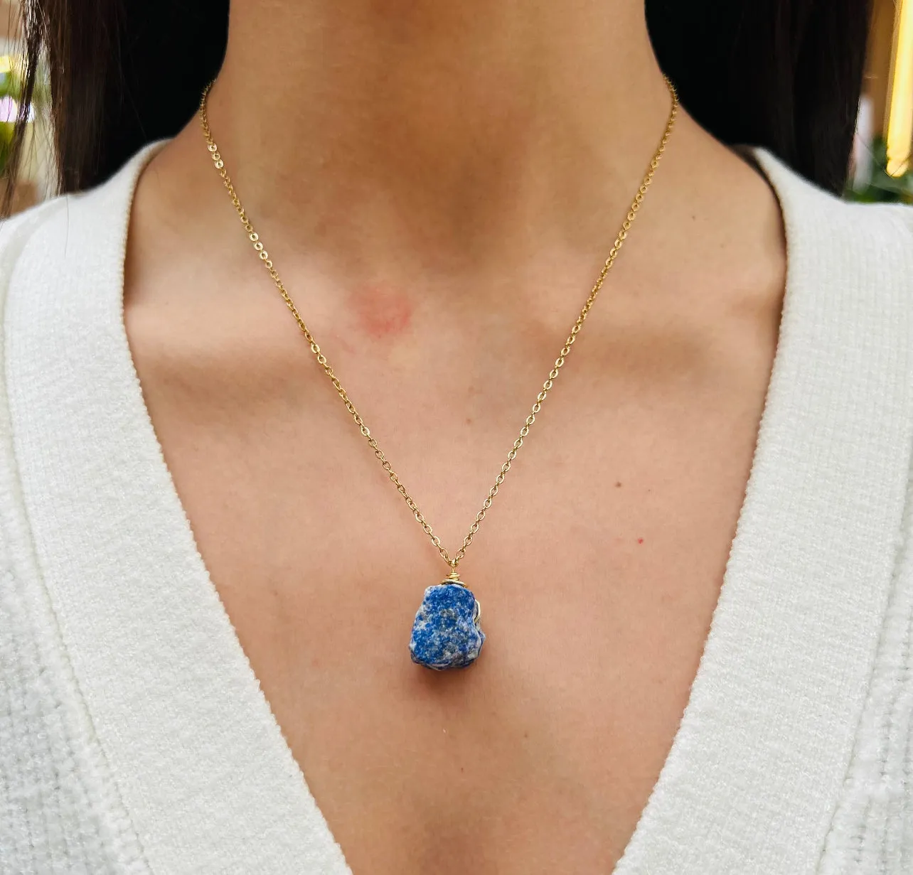 Necklace Cage Natural Stones