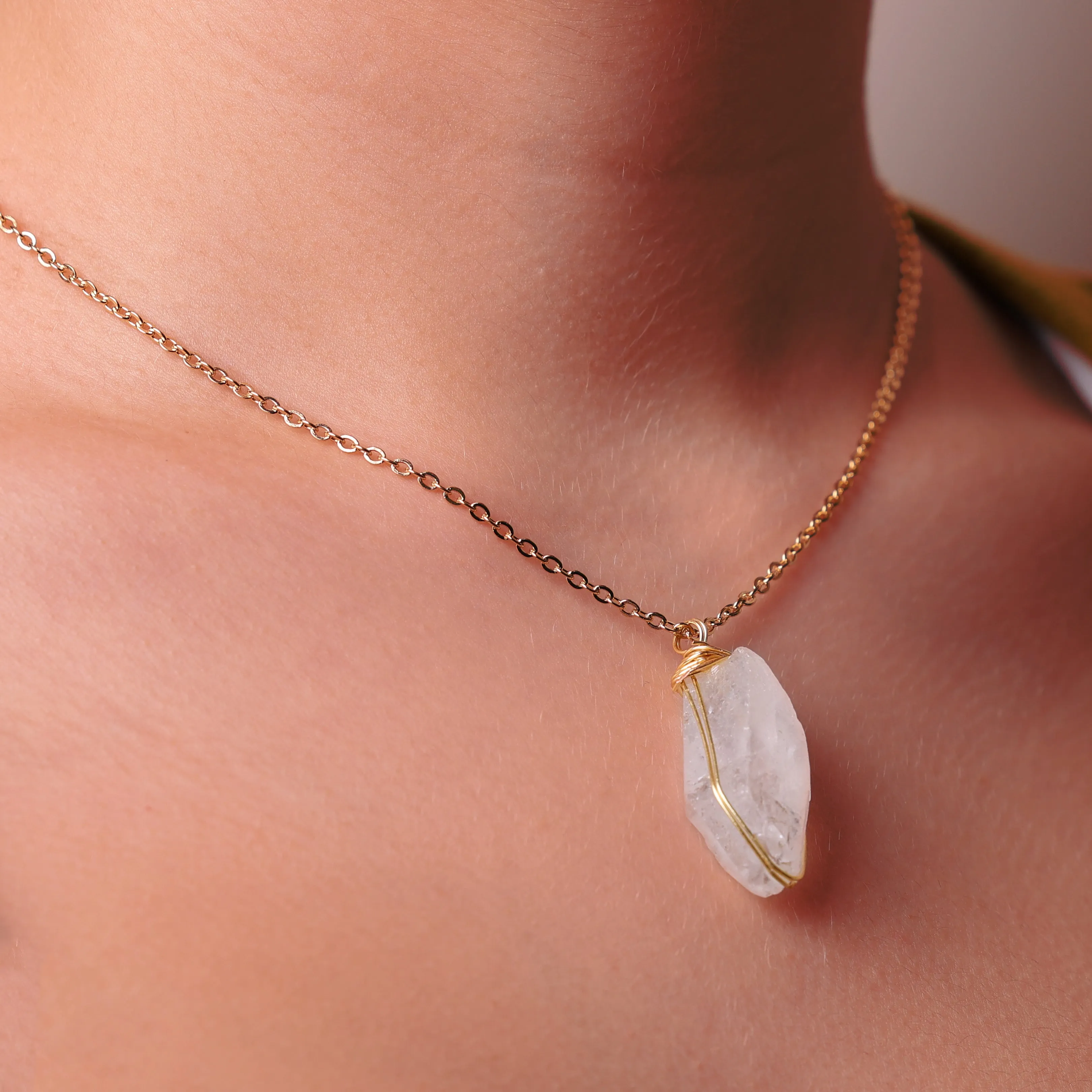Necklace Cage Natural Stones