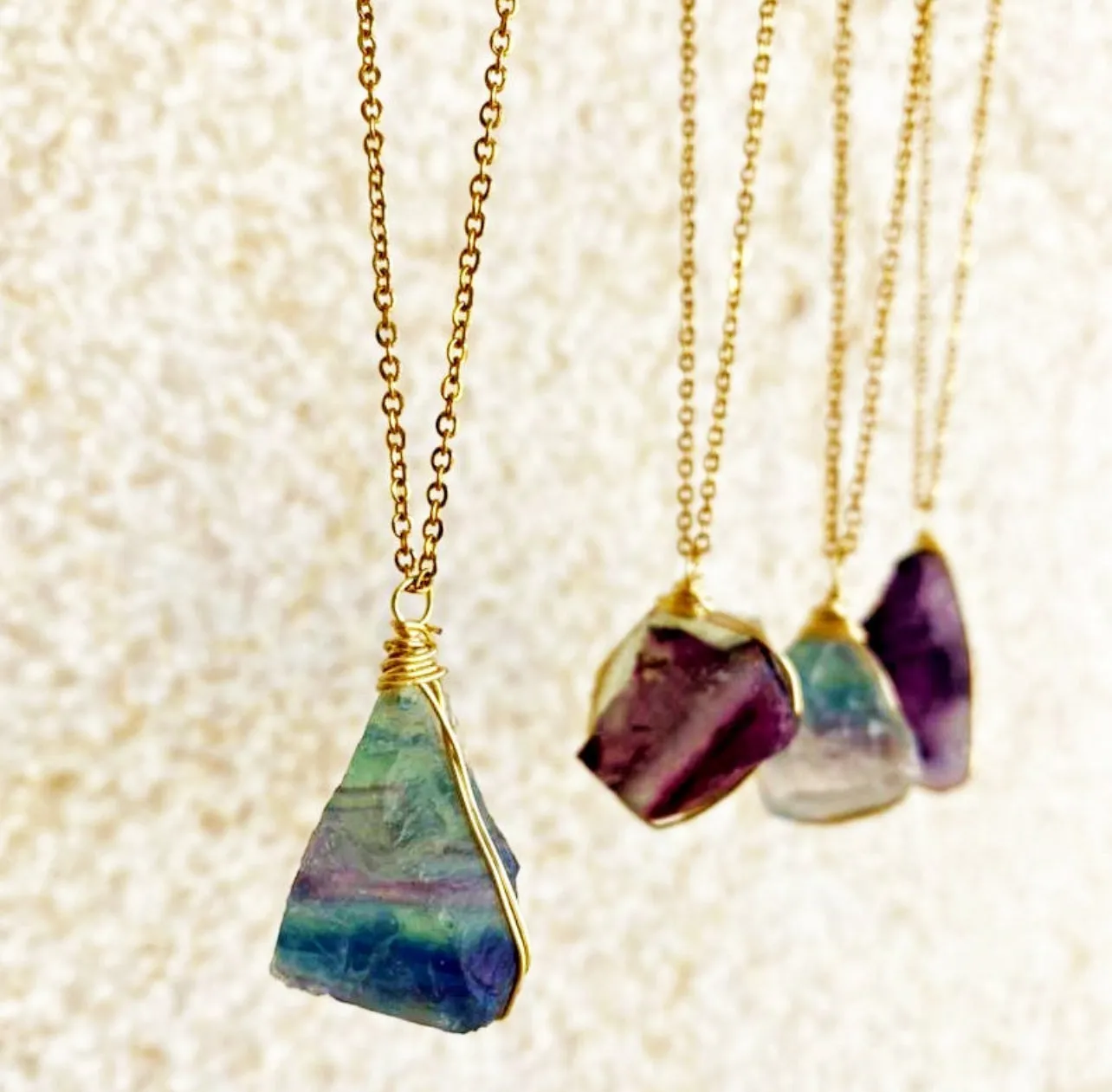Necklace Cage Natural Stones