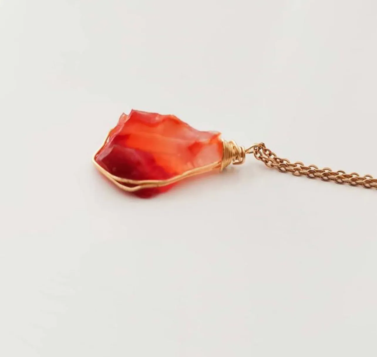 Necklace Cage Natural Stones