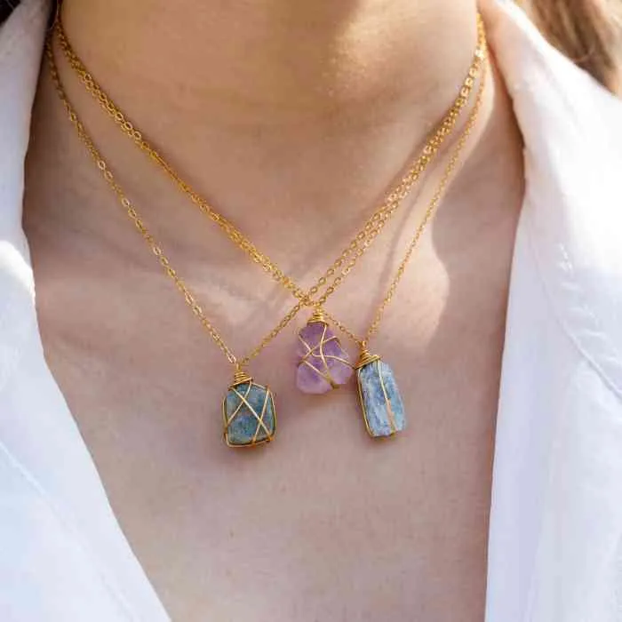 Necklace Cage Natural Stones
