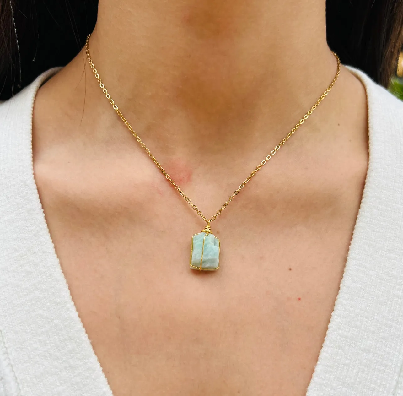 Necklace Cage Natural Stones