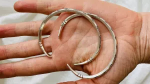 PAIR Karen Hill Tribe Bangle. Sterling Silver. Thailand. 0451