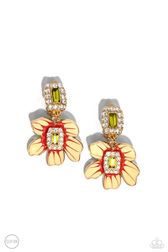 Paparazzi Earring ~ Colorful Clippings - Green