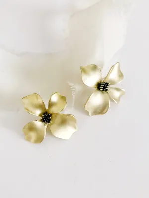 Penelope Gold Flower Stud Earrings