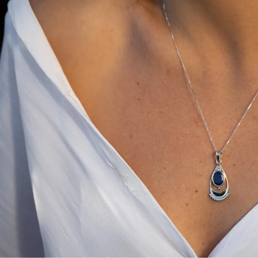 Sapphire Quartz Boho Pendant - Niki