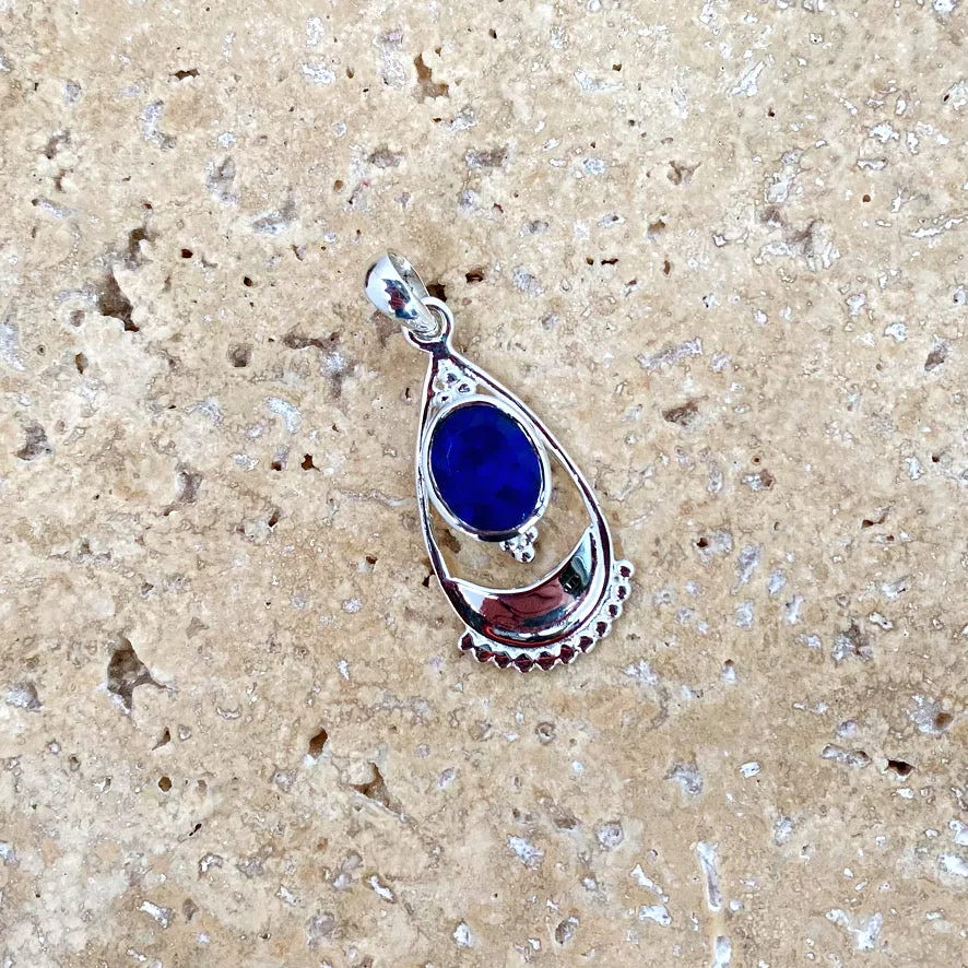 Sapphire Quartz Boho Pendant - Niki