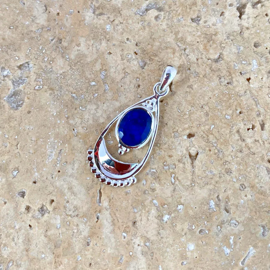 Sapphire Quartz Boho Pendant - Niki
