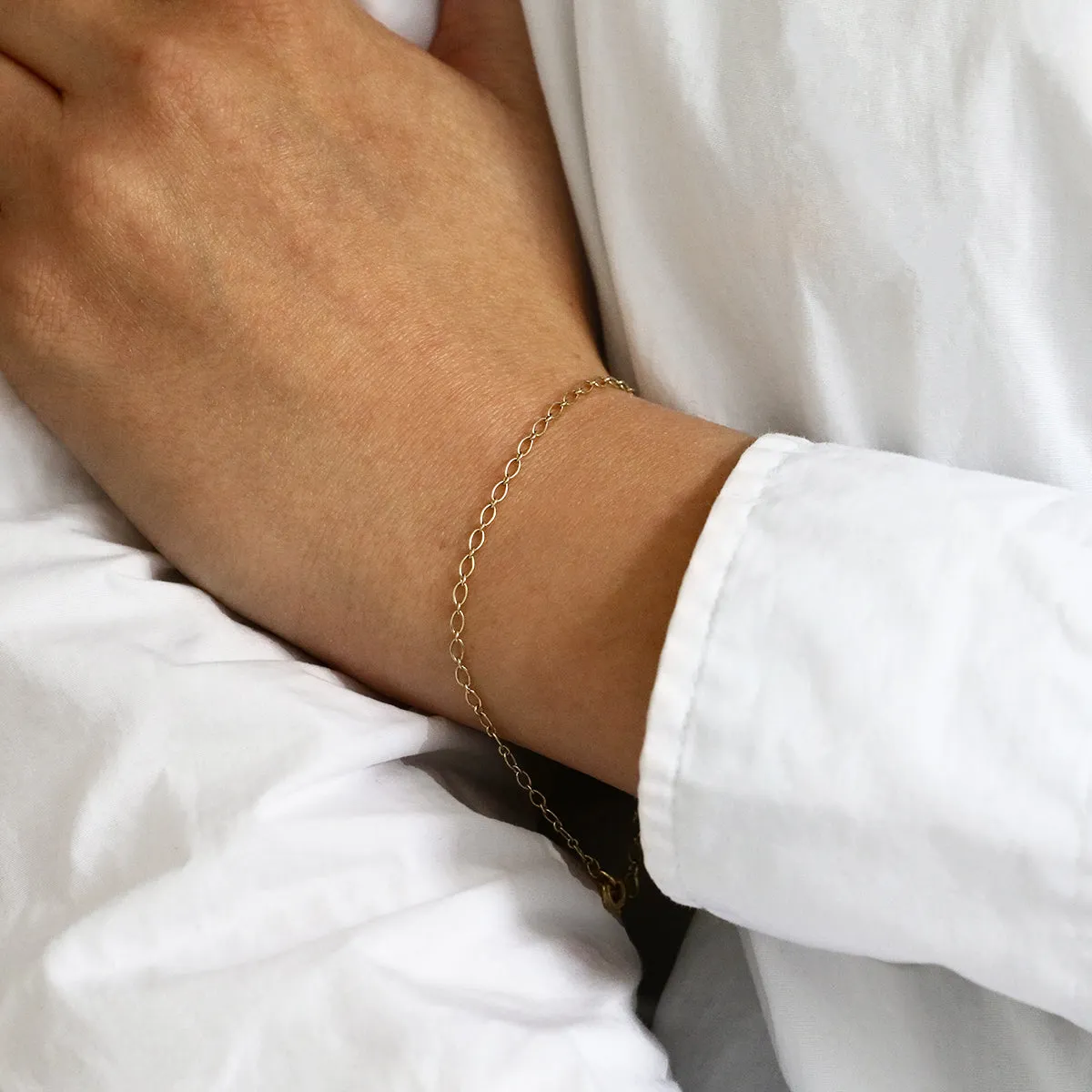 Soleil Collection 2mm Oval Trace Bracelet | 9K Yellow Gold