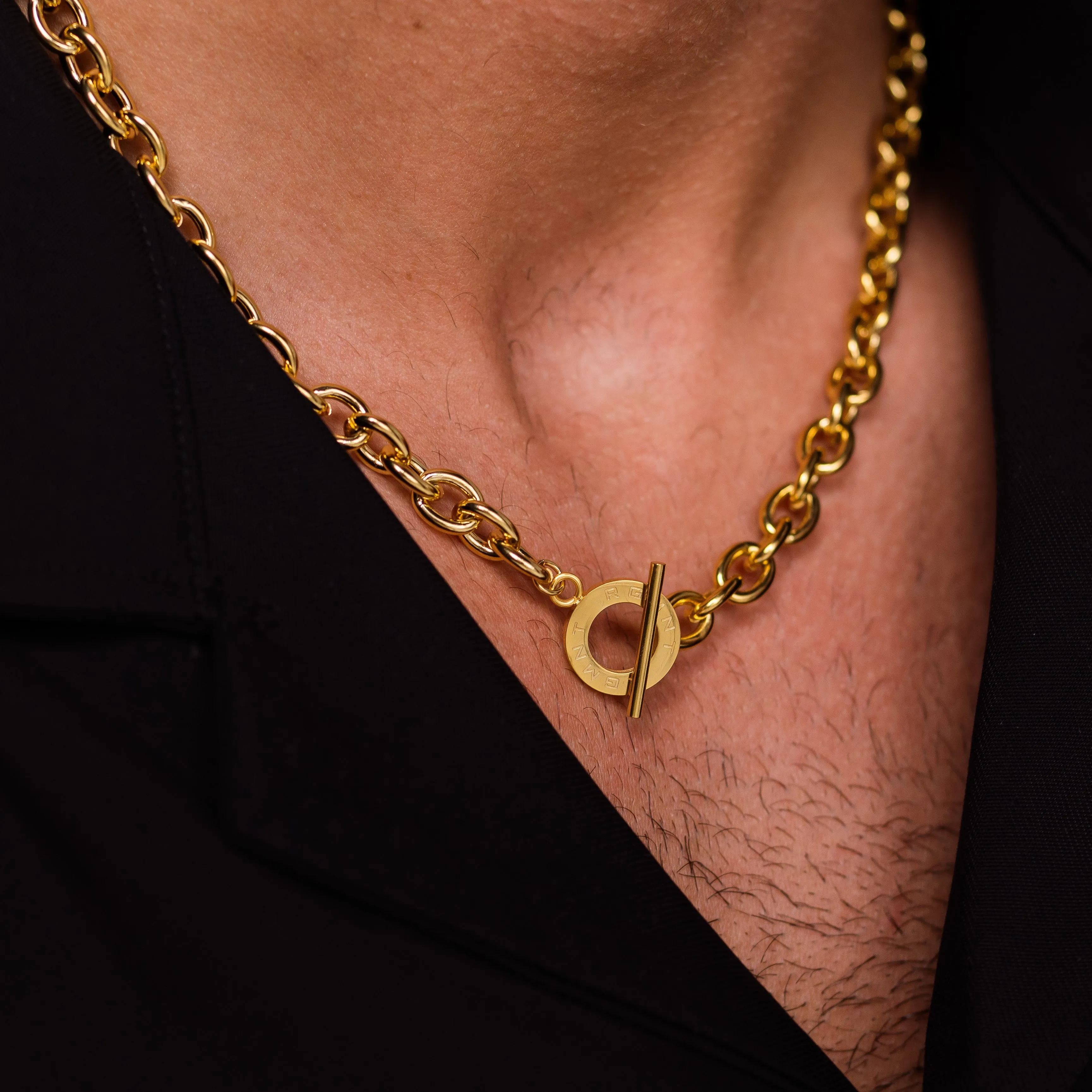 The Love Chain - Gold RG170