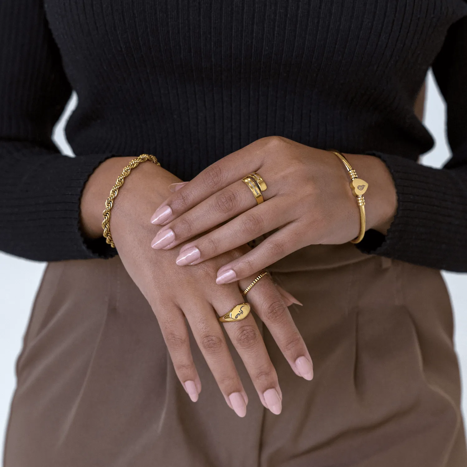 Tri Bezel Hand Chain Bracelet