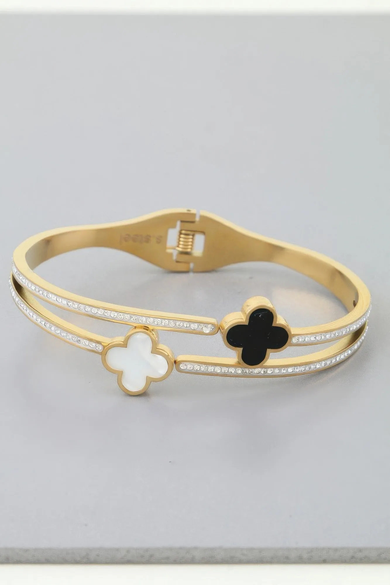 Twin Clover Jewel Wrap Bracelet
