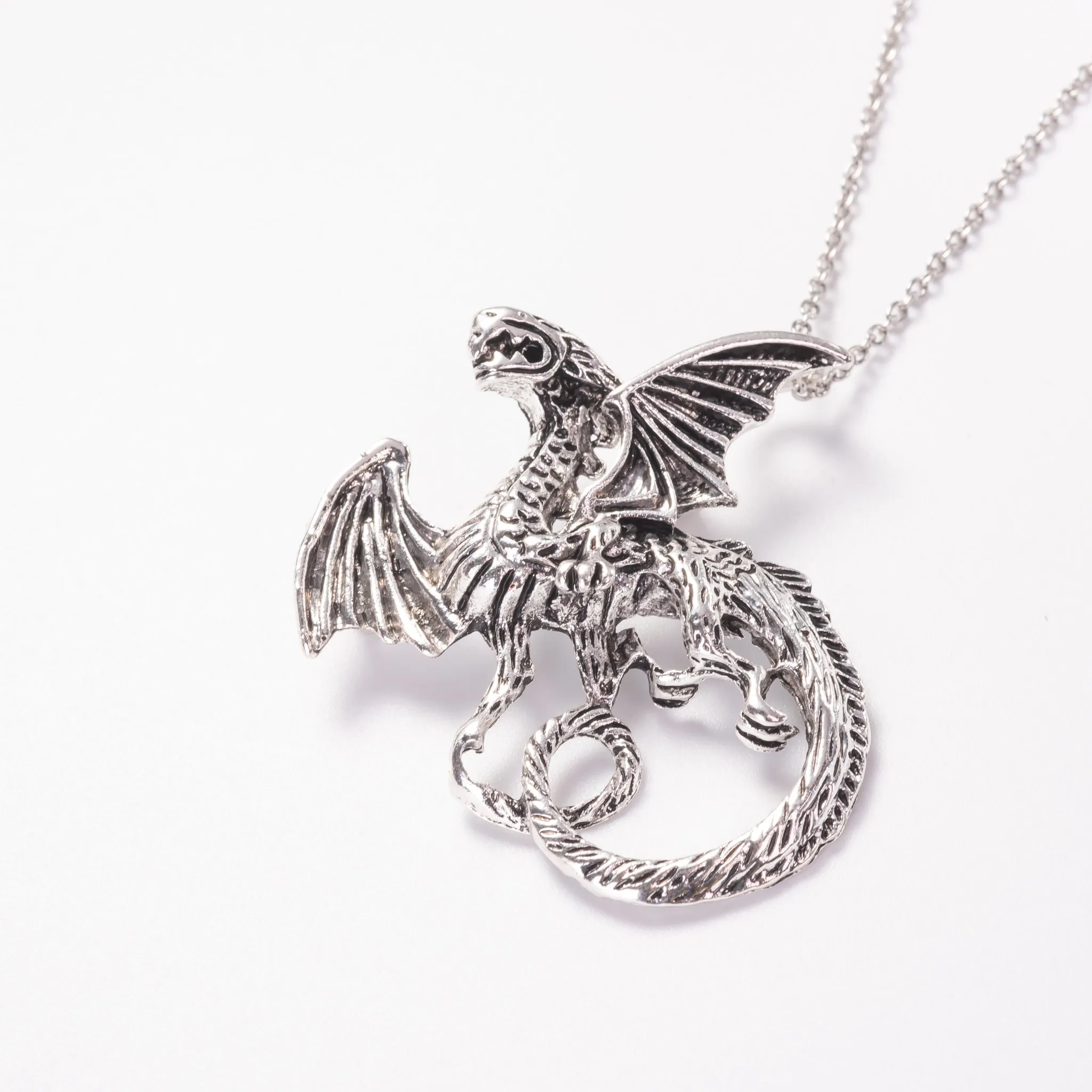 Vintage Metallic Sky Dragon Brooch Pin Jewelry and Pendant Necklace with Steel chain