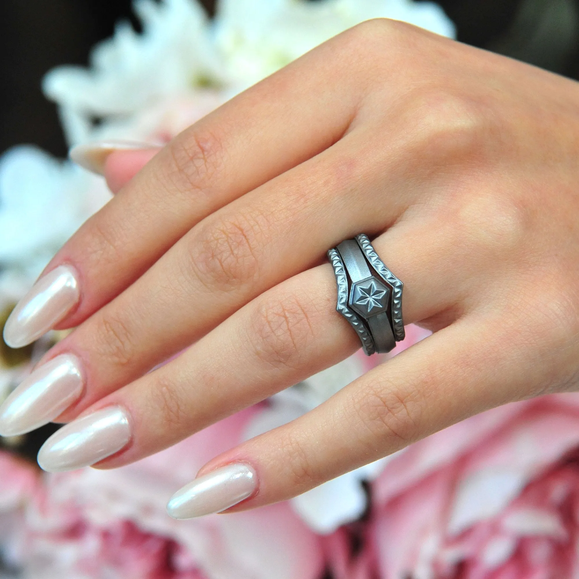 Women's Couture Silicone Rings. Stylish Design - 3 Rings Set